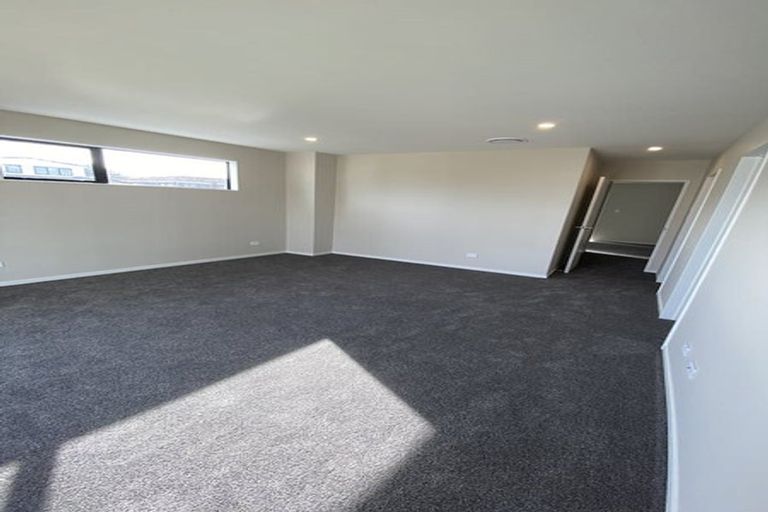 Photo of property in 5 Bendridge Street, Flat Bush, Auckland, 2019