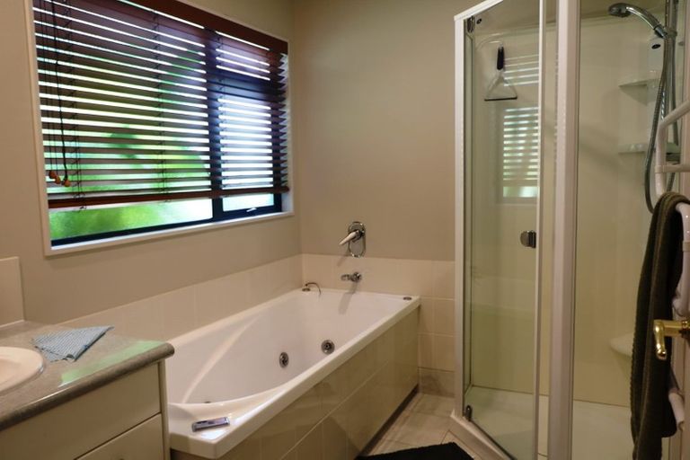Photo of property in 34 Birkinshaw Grove, Riverstone Terraces, Upper Hutt, 5018