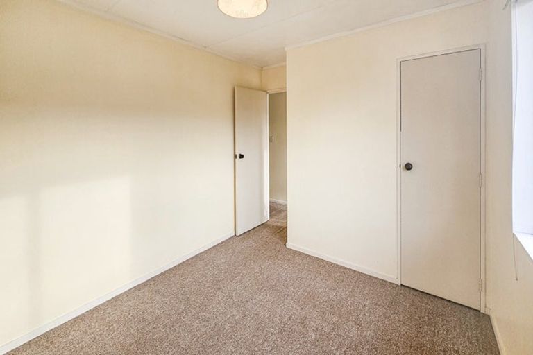 Photo of property in 32a Spriggs Crescent, Greenmeadows, Napier, 4112