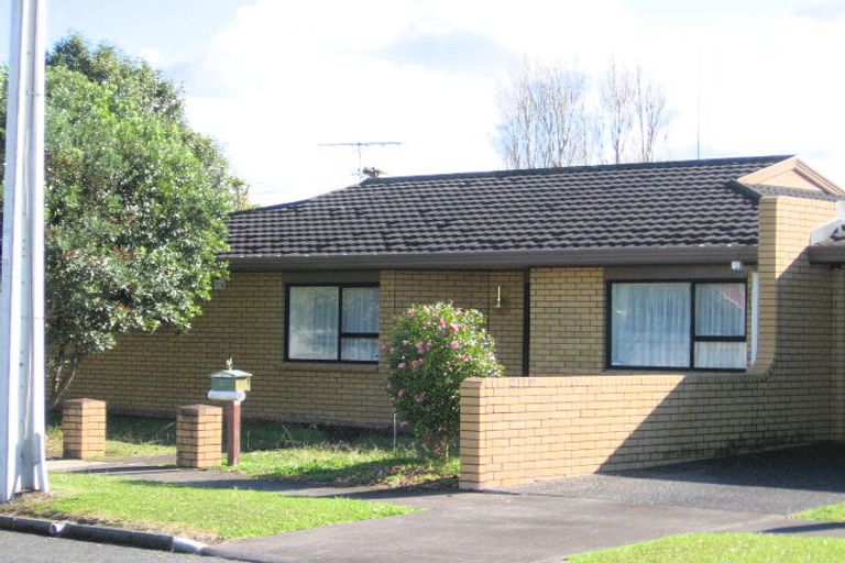 Photo of property in 3a Ross Crescent, Orewa, 0931