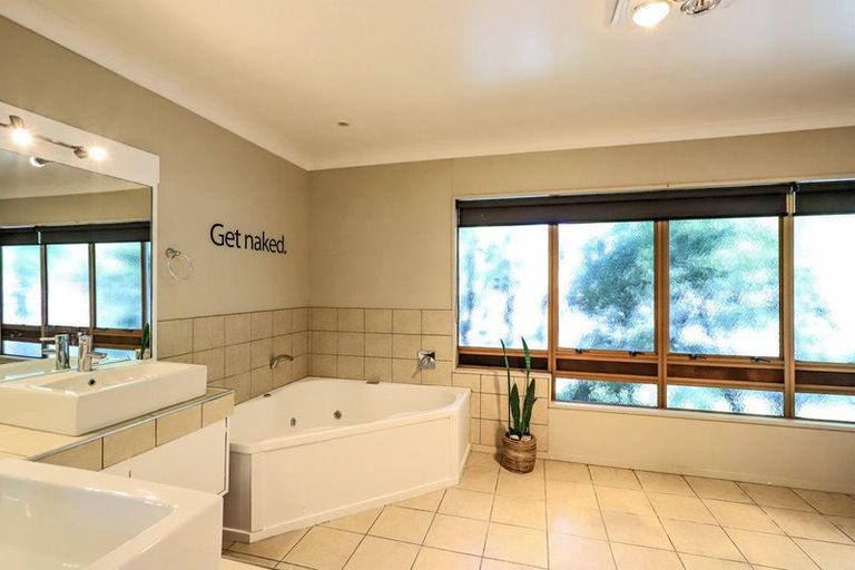 Photo of property in 100 Flaxmere Avenue, Flaxmere, Hastings, 4120