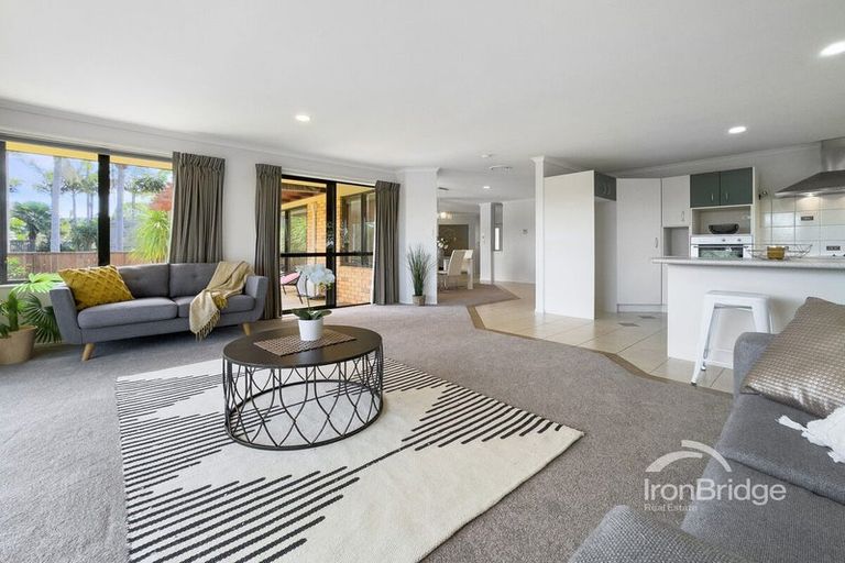 Photo of property in 174 Kyle Road, Greenhithe, Auckland, 0632