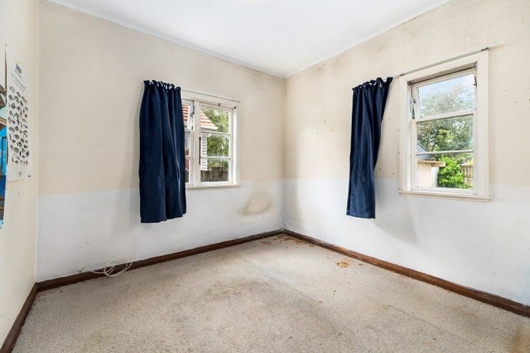 Photo of property in 218 College Street, West End, Palmerston North, 4412