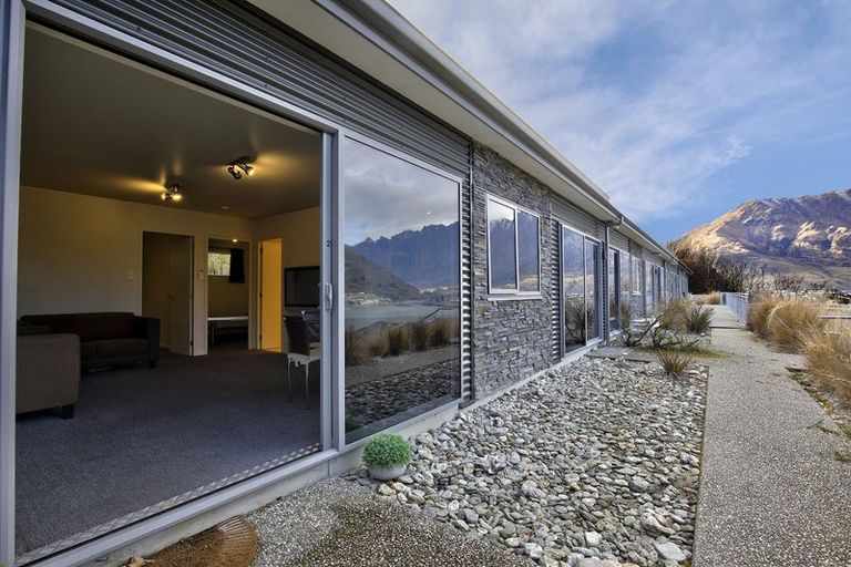 Photo of property in 10 Marina Drive, Frankton, Queenstown, 9300