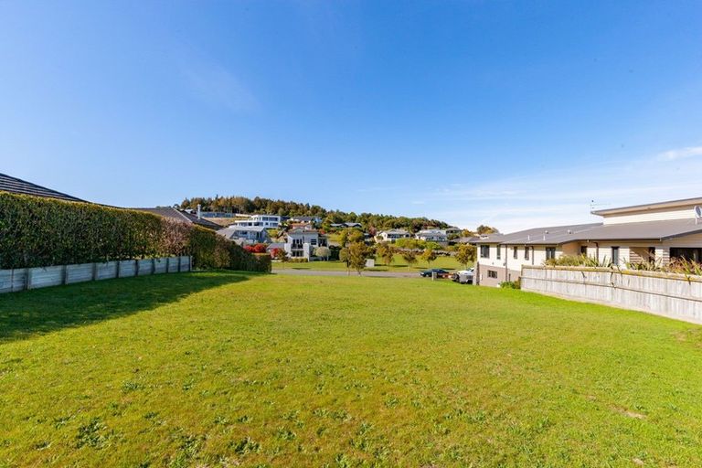 Photo of property in 5 Coprosma Crescent, Waipahihi, Taupo, 3330