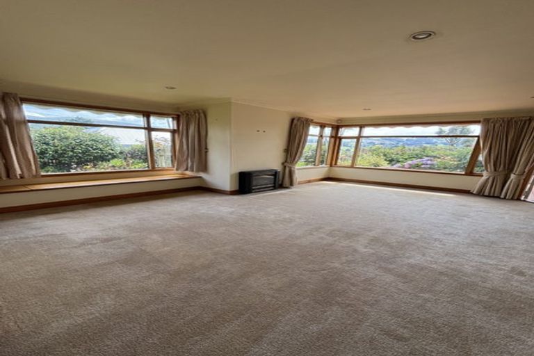 Photo of property in 30 Brownville Crescent, Maori Hill, Dunedin, 9010