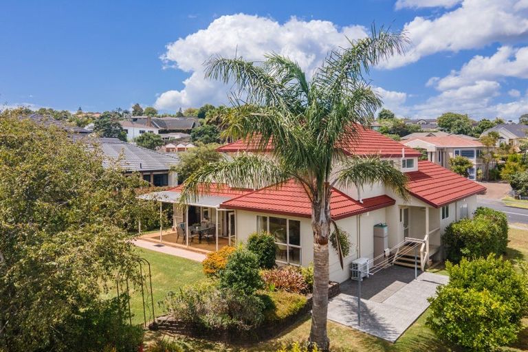 Photo of property in 67 Westerham Drive, Dannemora, Auckland, 2016