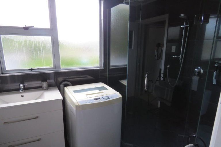 Photo of property in 37a Hamblyn Street, Strandon, New Plymouth, 4312