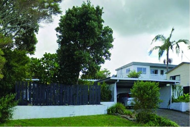 Photo of property in 162 Weatherly Road, Torbay, Auckland, 0630