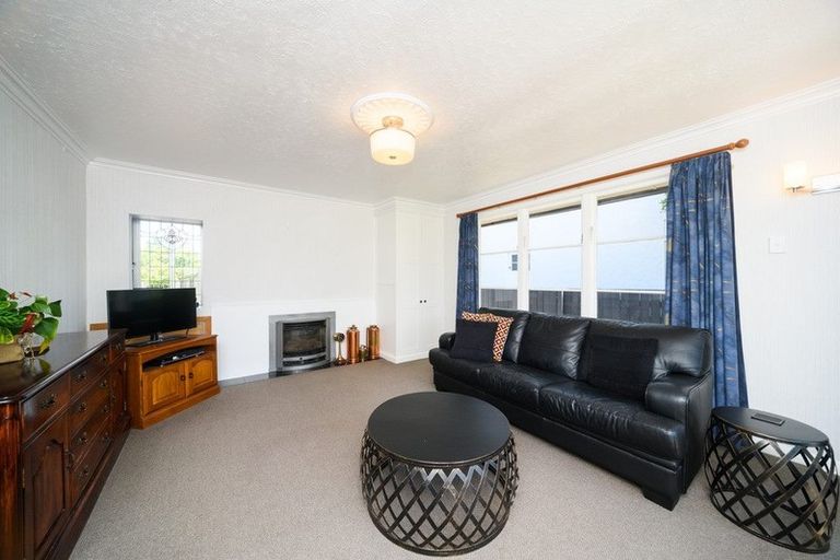 Photo of property in 40 Lincoln Terrace, Hokowhitu, Palmerston North, 4410