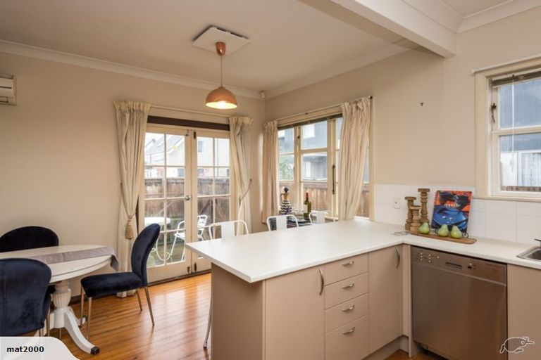 Photo of property in 176 Blenheim Road, Riccarton, Christchurch, 8041