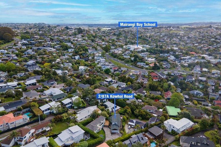 Photo of property in 2/87a Kowhai Road, Mairangi Bay, Auckland, 0630