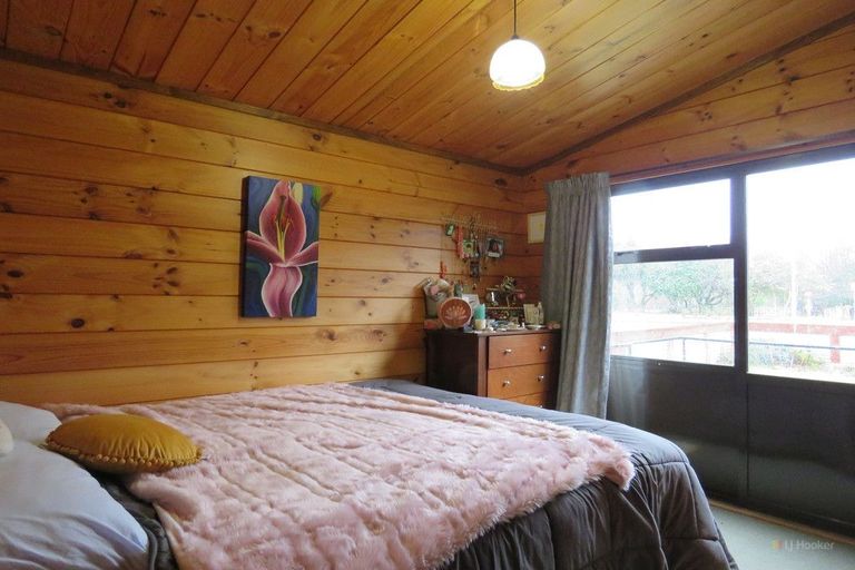 Photo of property in 50 Mckenzie Street, Geraldine, 7930