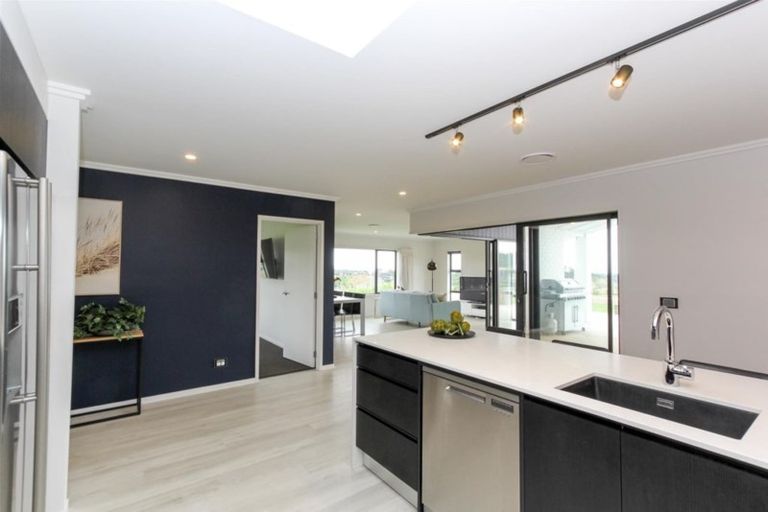 Photo of property in 482c Carrington Road, Hurworth, New Plymouth, 4371