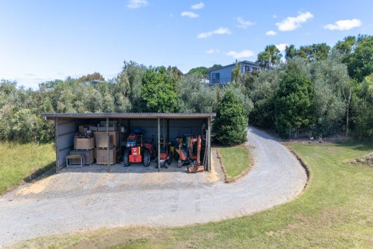 Photo of property in 128 Te Kowhai Point Road, Kerikeri, 0294