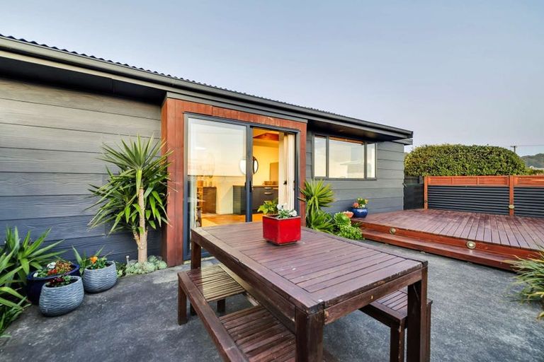 Photo of property in 67 South Bay Parade, South Bay, Kaikoura, 7300