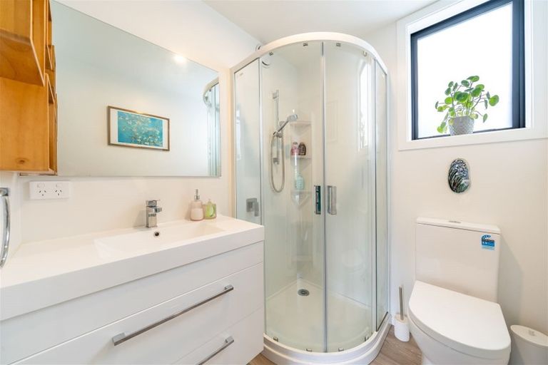 Photo of property in 75b Ward Street, Wallaceville, Upper Hutt, 5018