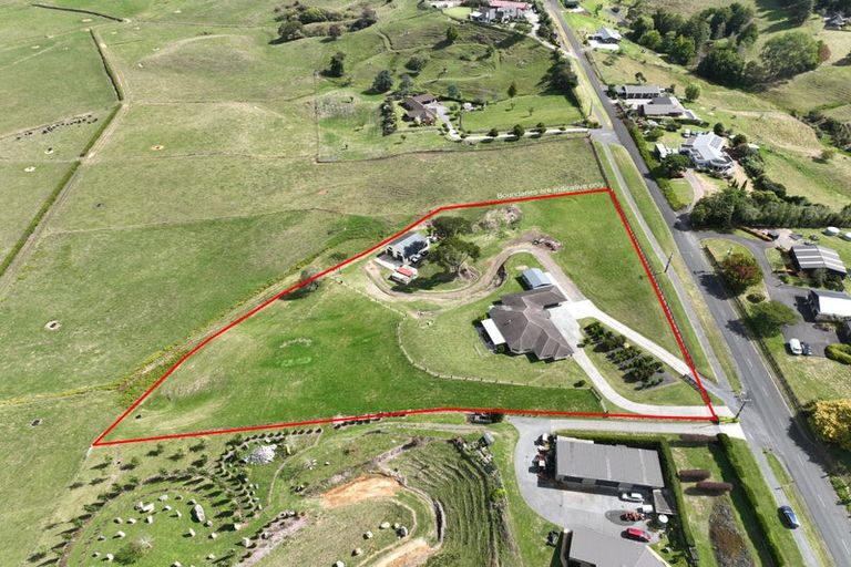 Photo of property in 127 Wallace Road, Temple View, Hamilton, 3289