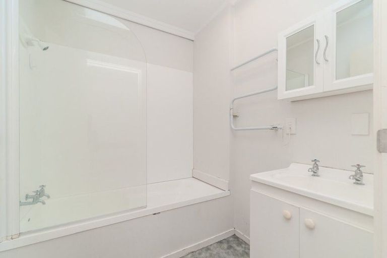 Photo of property in 11a Britannia Street, Petone, Lower Hutt, 5012