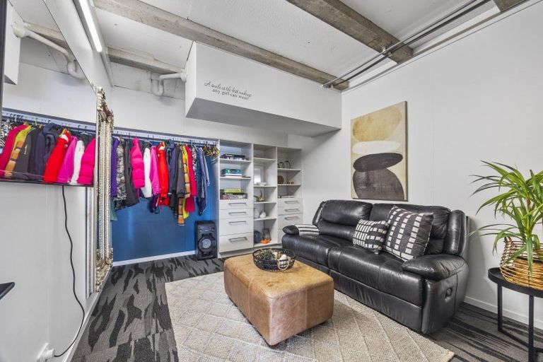 Photo of property in 23 Totara Close, Taieri Mouth, 9091