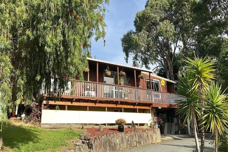 Photo of property in 101a Cable Bay Block Road, Cable Bay, 0420