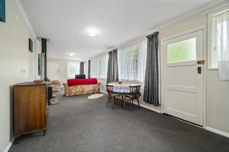 Photo of property in 138 Te Rangitautahanga Road, Turangi, 3334