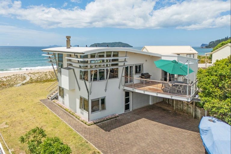 Photo of property in 92 Ocean Beach Road, Tairua, 3508