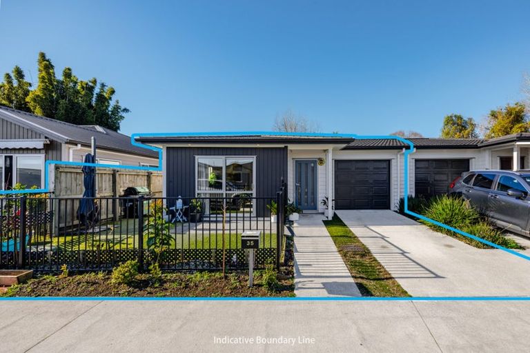 Photo of property in 35 Harore Road, Takanini, 2112