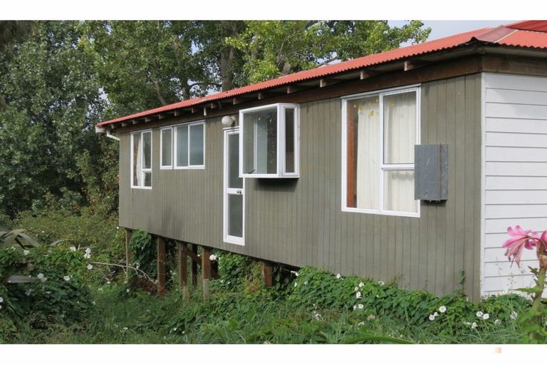 Photo of property in 27-35 Cambridge Street, Kensington, Timaru, 7910