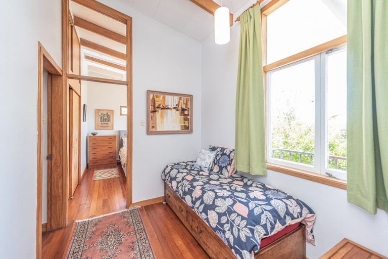 Photo of property in 96 Mount View Road, Bastia Hill, Whanganui, 4500