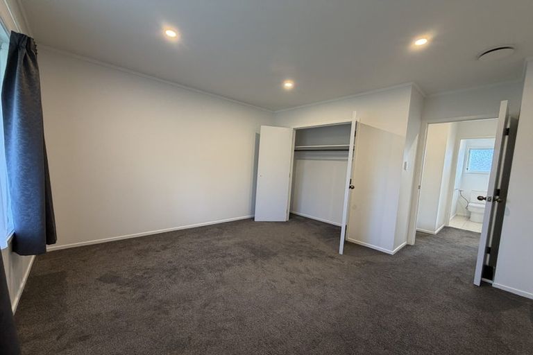 Photo of property in 1a Everglade Drive, Goodwood Heights, Auckland, 2105