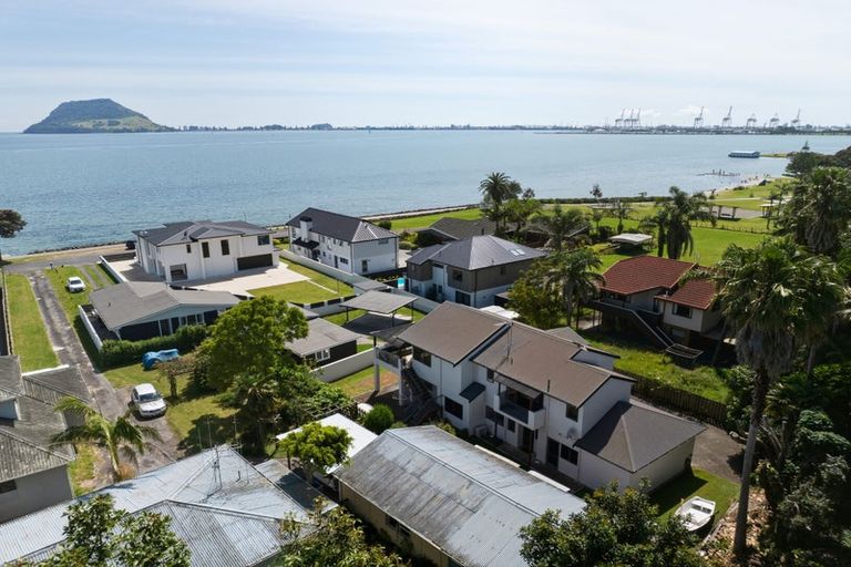 Photo of property in 13b Beach Road, Otumoetai, Tauranga, 3110