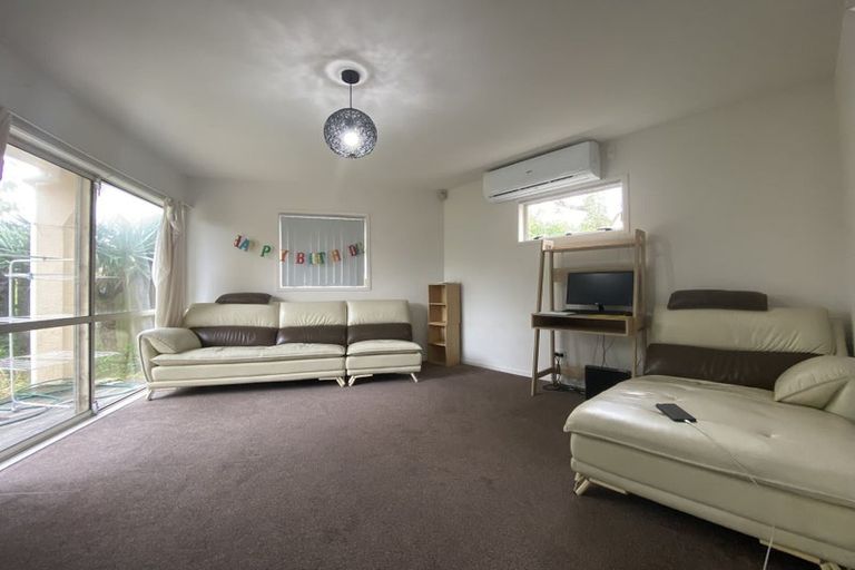 Photo of property in 131i St Georges Road, Avondale, Auckland, 0600