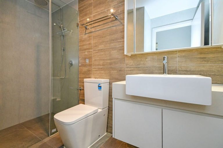 Photo of property in 30 Farranfore Road, Opaheke, 2113