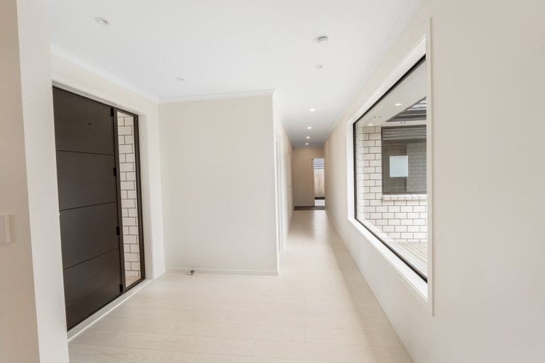 Photo of property in 79 Murray Ward Drive, Te Kauwhata, 3710