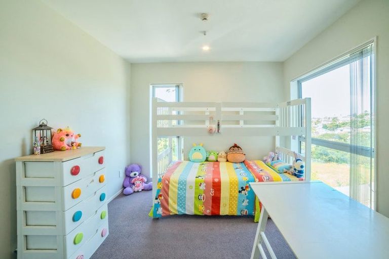 Photo of property in 11/147 Albany Highway, Unsworth Heights, Auckland, 0632