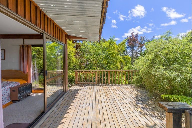 Photo of property in 35 Hauraki Terrace, Pukawa Bay, Turangi, 3381