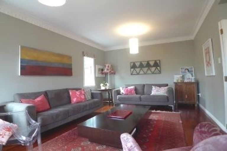 Photo of property in 68 Cashmere Avenue, Khandallah, Wellington, 6035