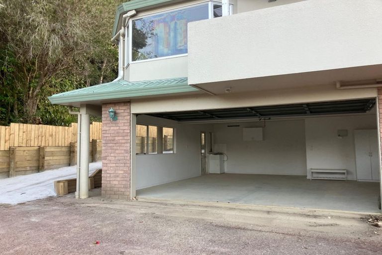 Photo of property in 8 Greenridge Court, Glenfield, Auckland, 0629