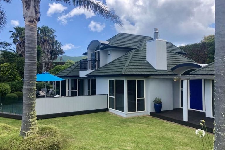 Photo of property in 98 Tangiteroria Lane, Pauanui, Hikuai, 3579