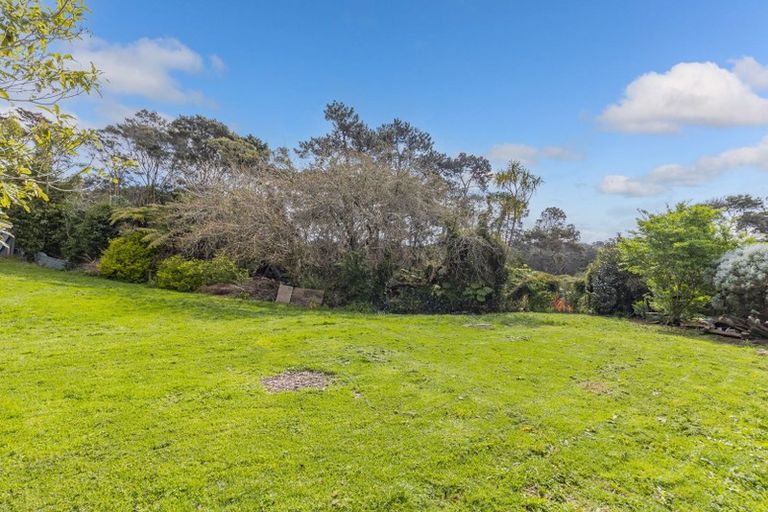 Photo of property in 35 Nile Road, Kelston, Auckland, 0602