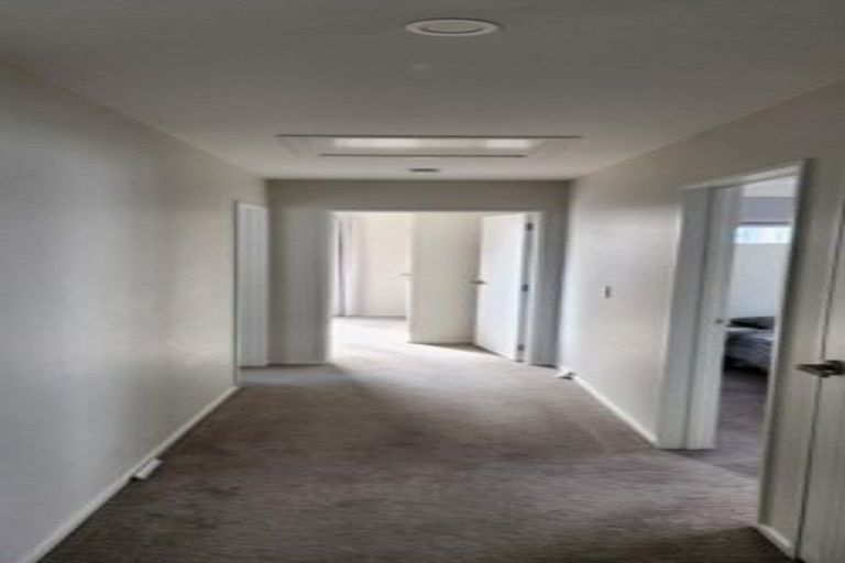 Photo of property in 46 Kea Road, Silverdale, 0932