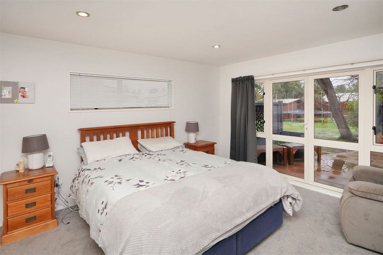 Photo of property in 5 Littles Lane, Woodend, 7610