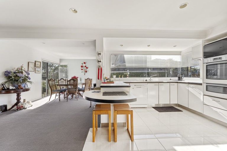 Photo of property in 149e Heta Road, Highlands Park, New Plymouth, 4312