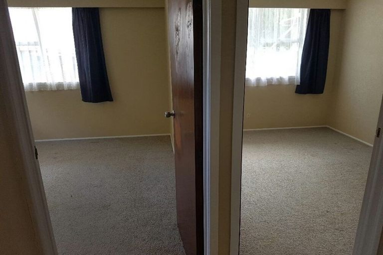 Photo of property in 9 Swallow Drive, Manurewa, Auckland, 2102