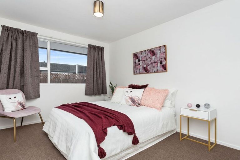 Photo of property in 1/8 Ashwood Street, Parklands, Christchurch, 8083