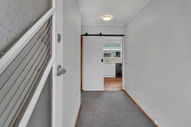 Photo of property in 58 Reid Avenue, Hawera, 4610