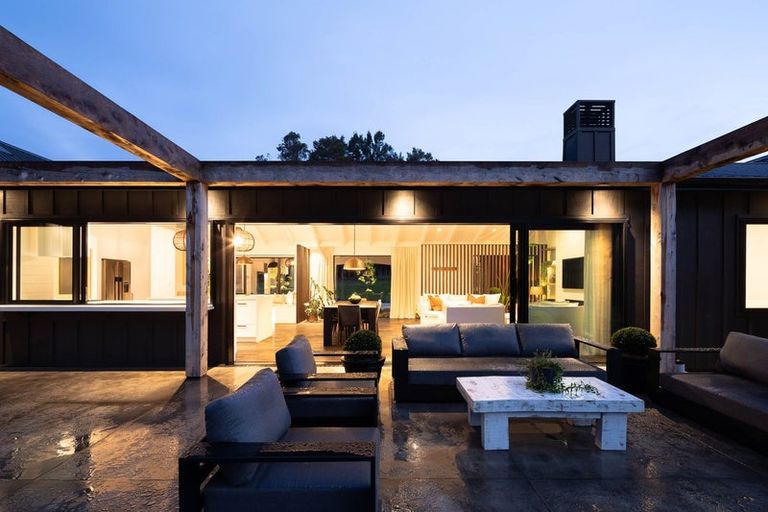 Photo of property in 72 Robinson Road, Coatesville, Albany, 0793