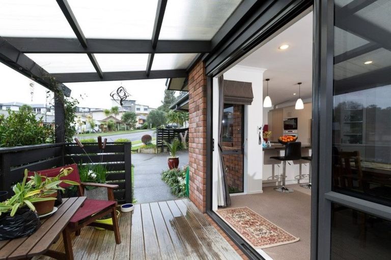 Photo of property in 20 Ainslee Street, Highlands Park, New Plymouth, 4312