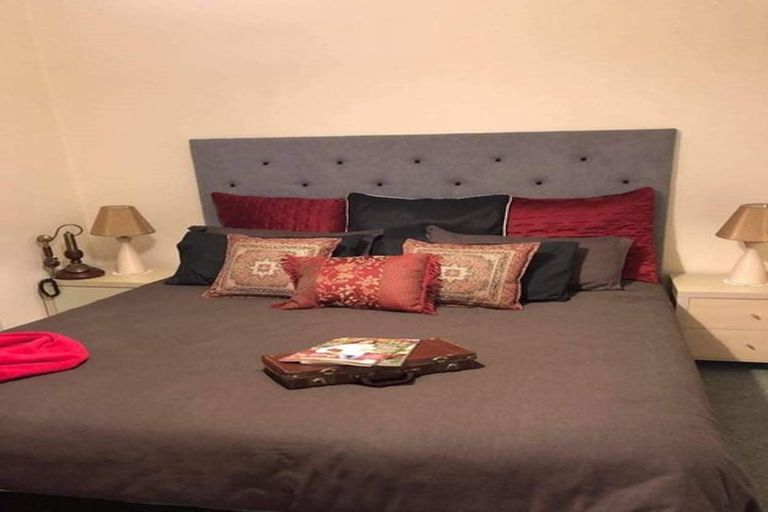 Photo of property in 137 Cambridge Street, Levin, 5510